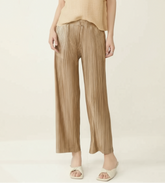 Luxury Unique Japanese Plissé Wide-Leg Pants – Relaxed High-Waist Pull-On
